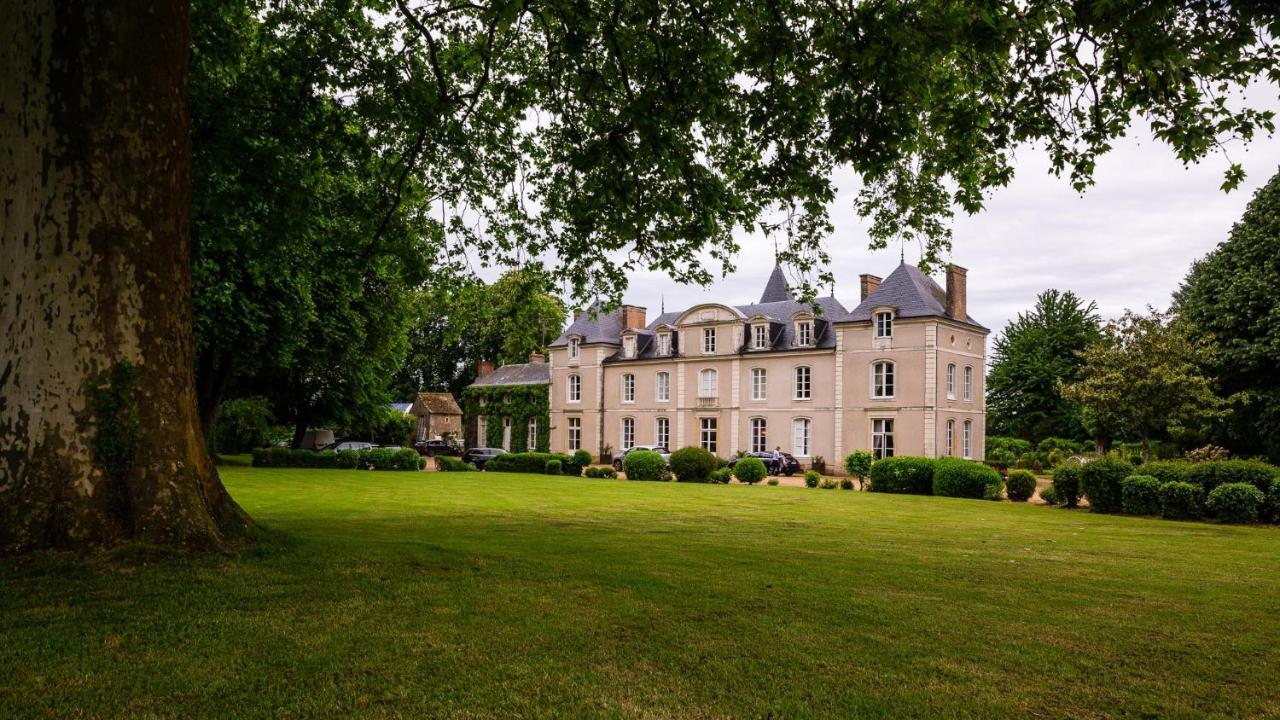 Hotel Haras De La Potardiere Crosmieres Bagian luar foto