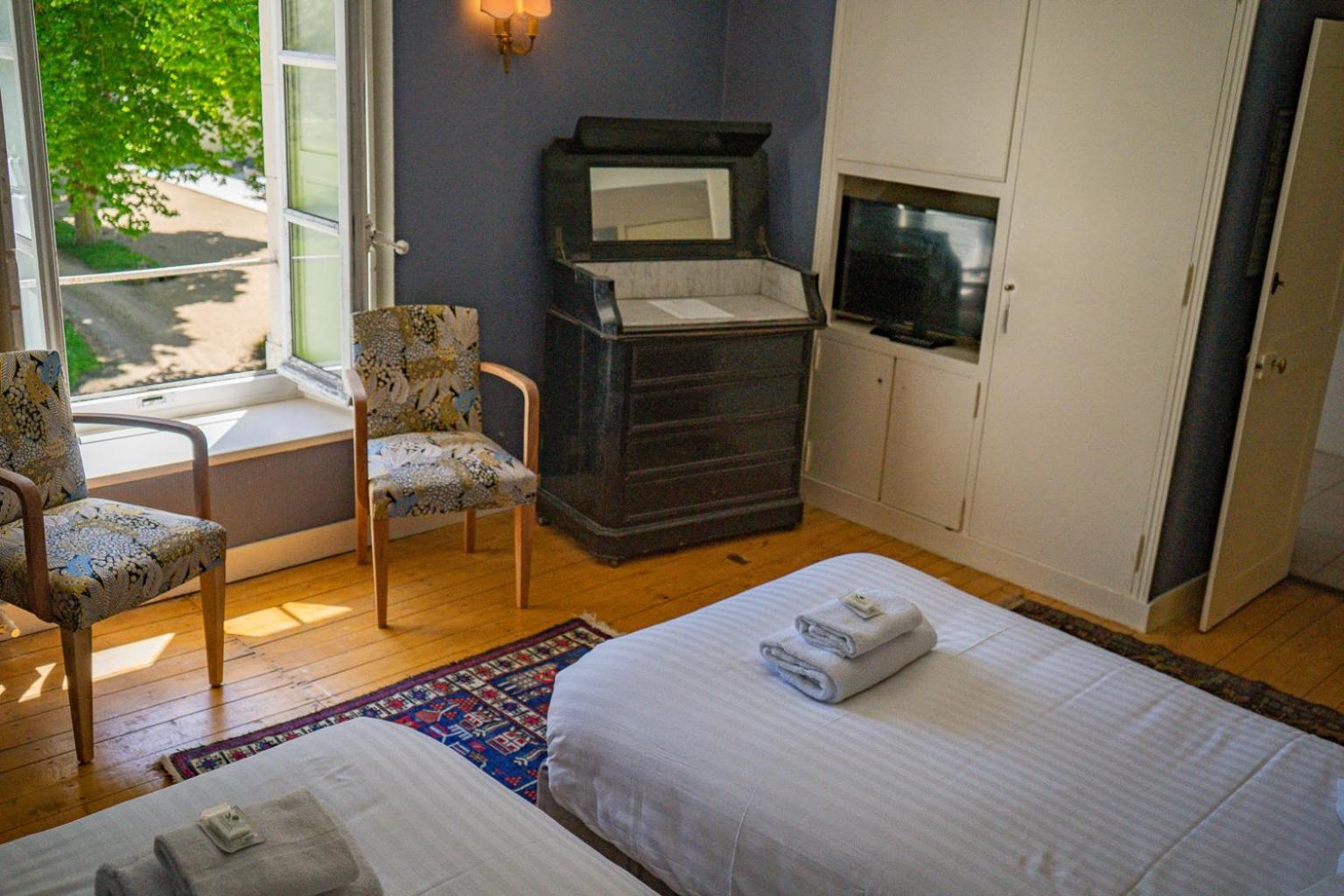 Hotel Haras De La Potardiere Crosmieres Bagian luar foto