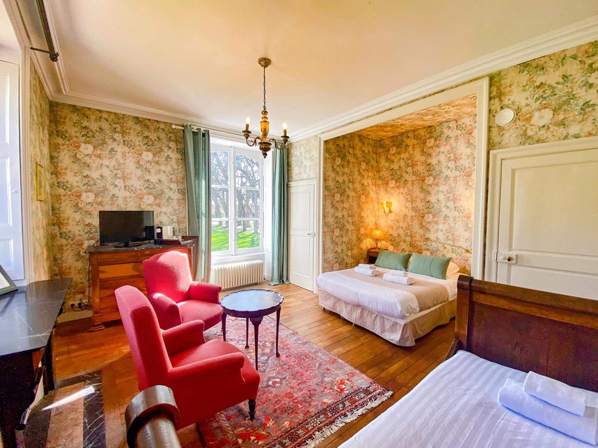 Hotel Haras De La Potardiere Crosmieres Bagian luar foto