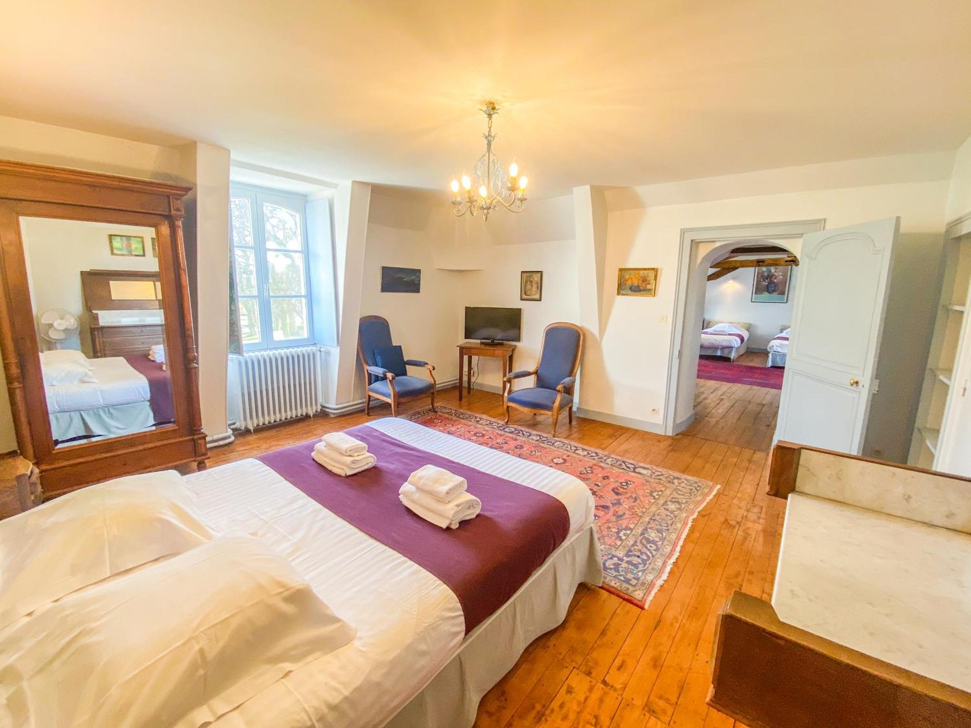 Hotel Haras De La Potardiere Crosmieres Bagian luar foto