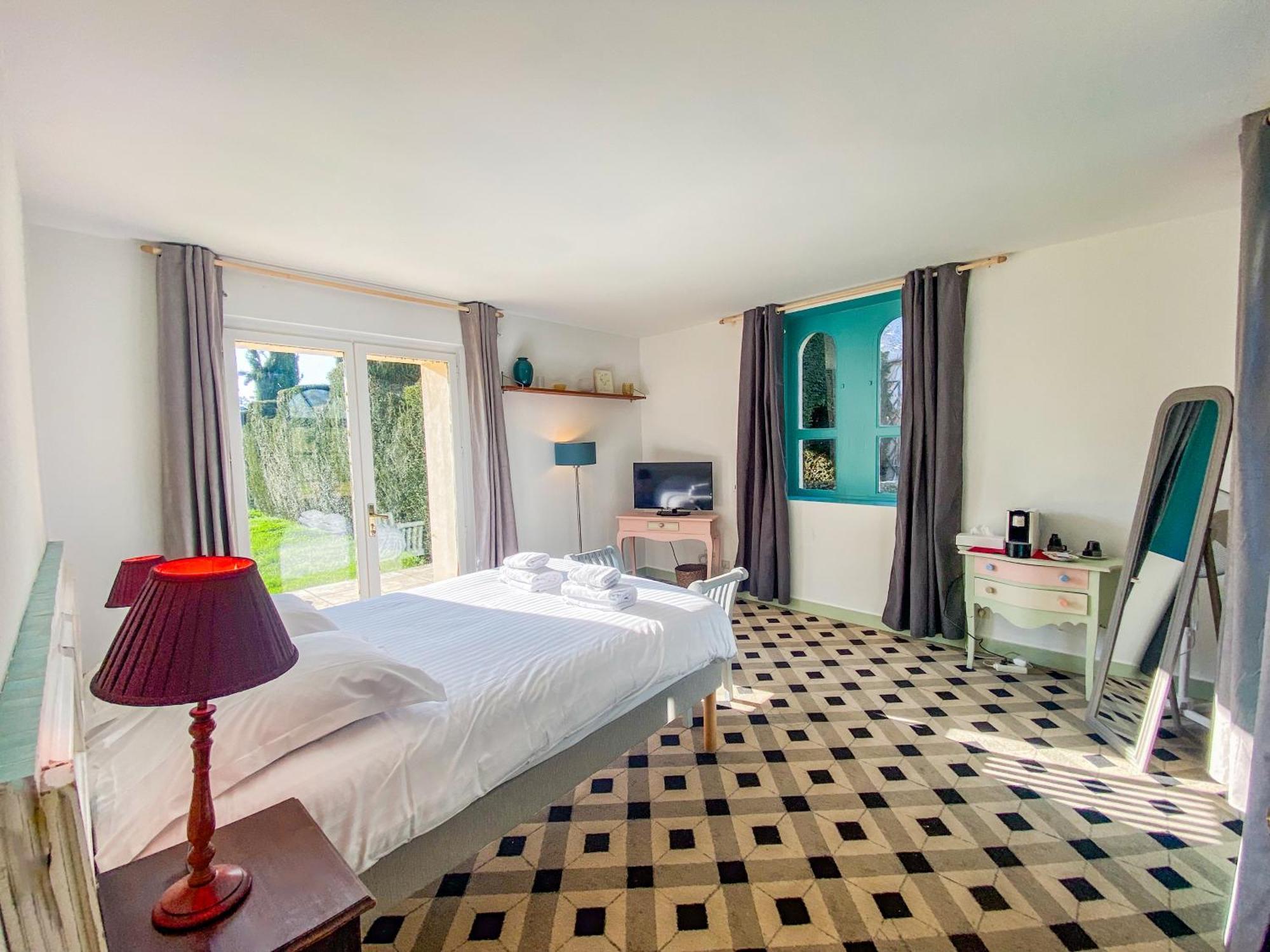 Hotel Haras De La Potardiere Crosmieres Bagian luar foto