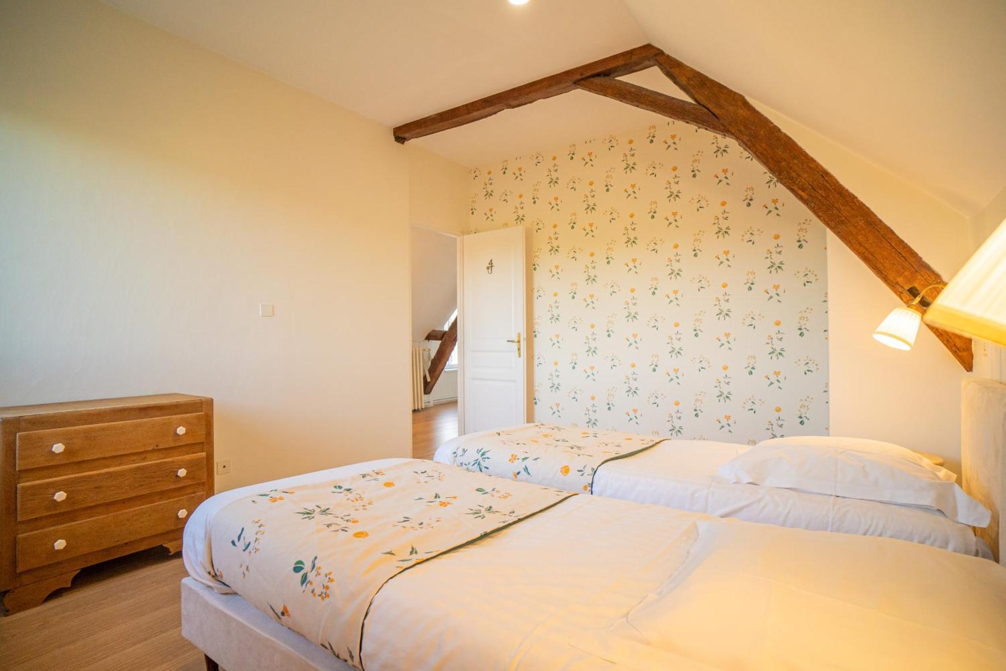 Hotel Haras De La Potardiere Crosmieres Bagian luar foto